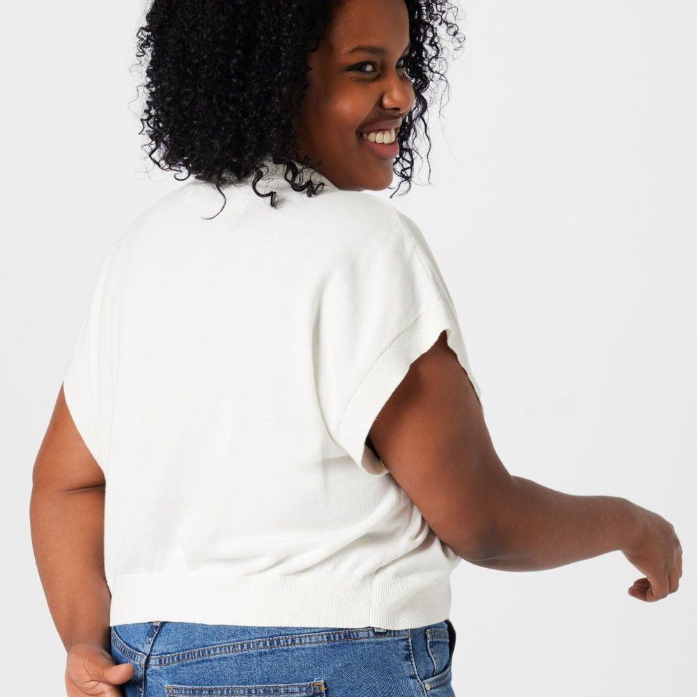 Cotton On Trendy Plus Size Cropped Polo - Picture 3 of 4